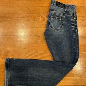Guess Jeans
Daredevilil-Boot cut stretch
98% cotton 
2% spandex
Made in Mexico